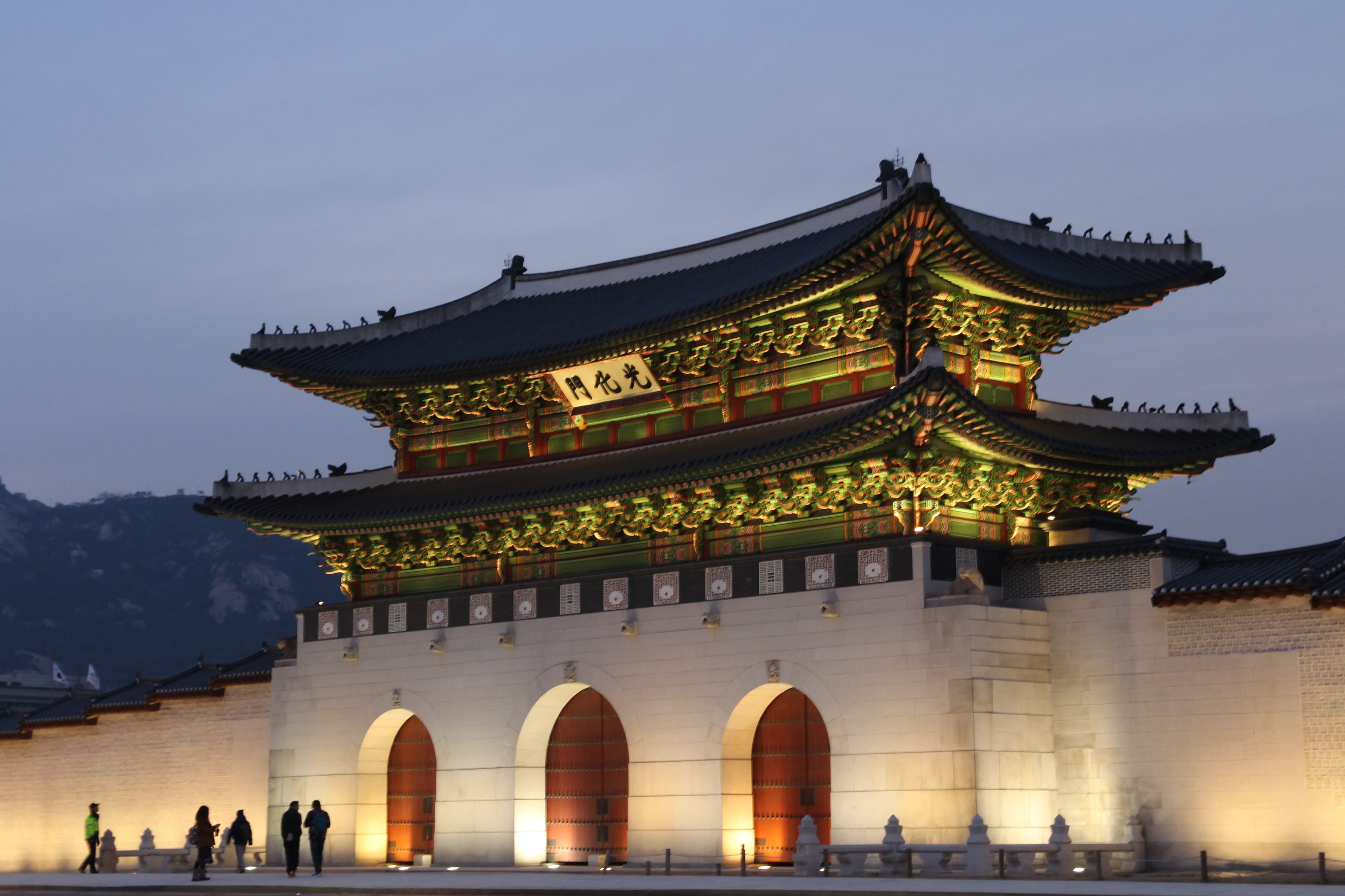 China Visa Updates 2025: Latest Requirements & Processing Times