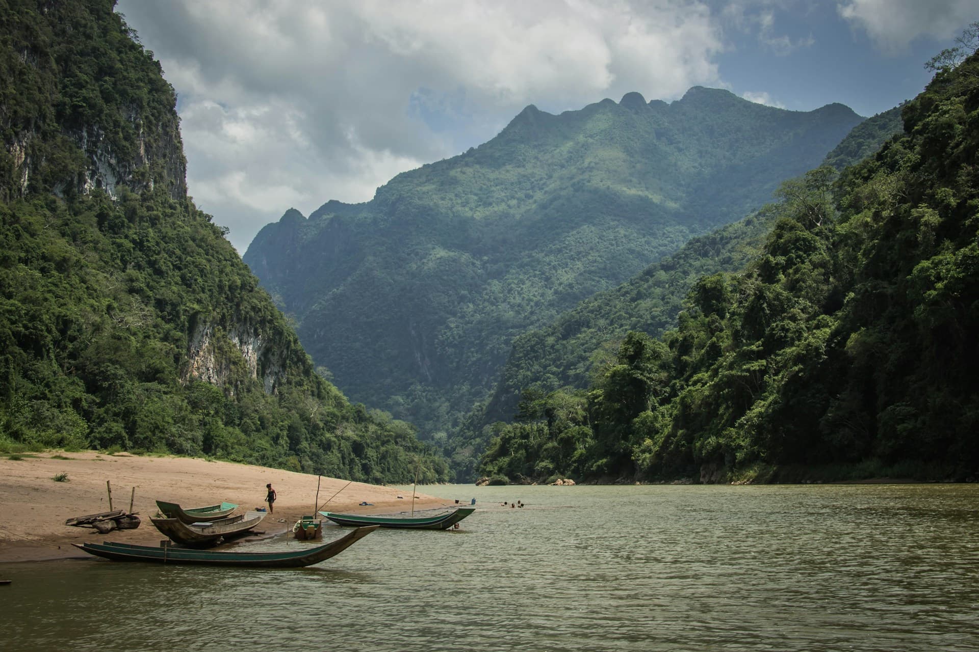 Laos Visa Updates 2025: Latest Requirements & Processing Times
